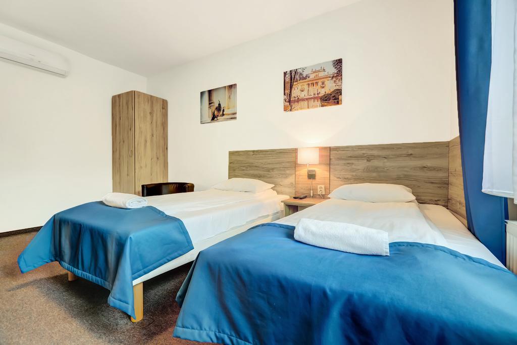 Smart2stay Pod Lipami 2* Warszawa